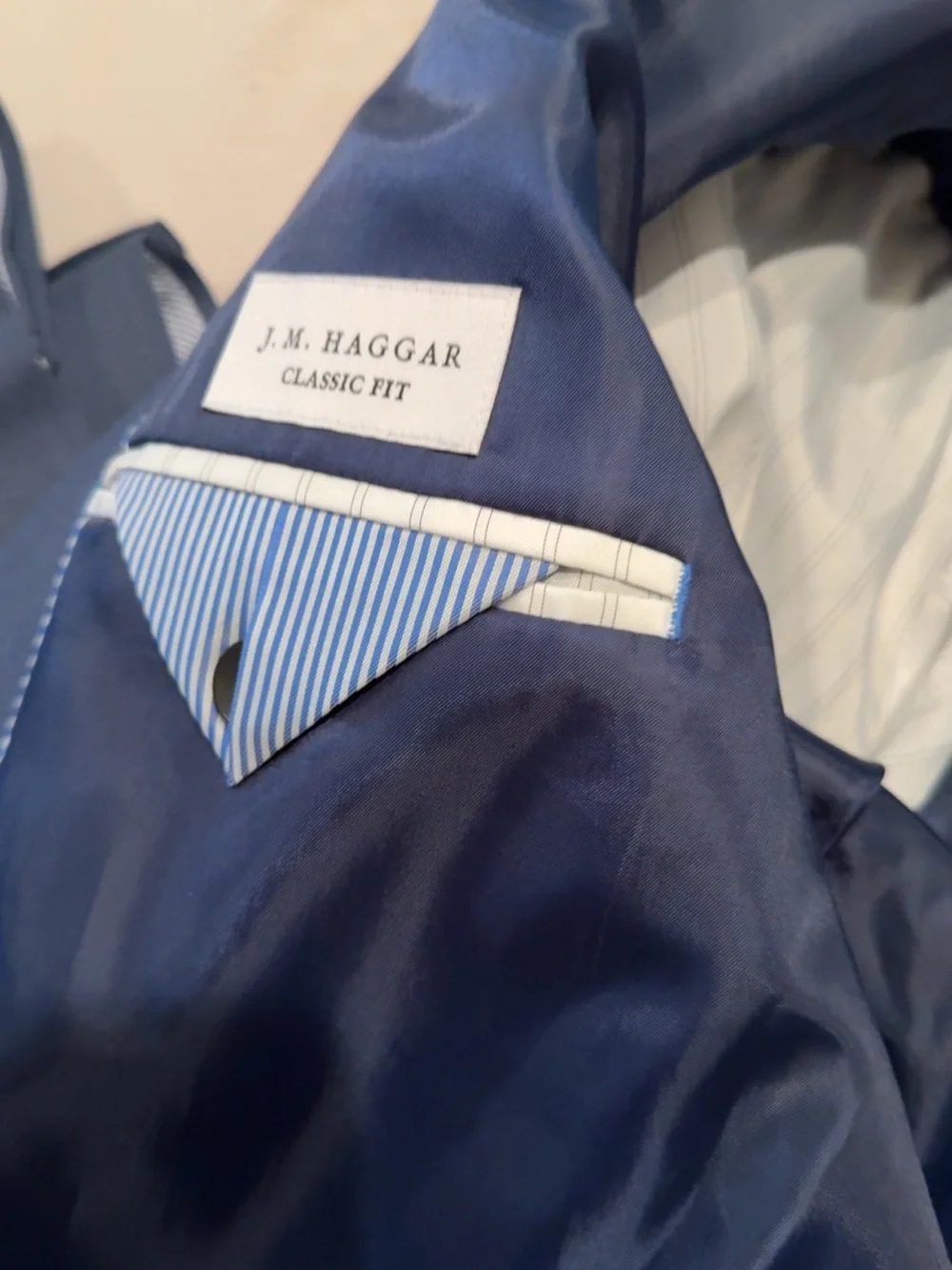 Haggar Men's Slate Blue Two-Button Suit Jacket with suit pants 46R & 38-30